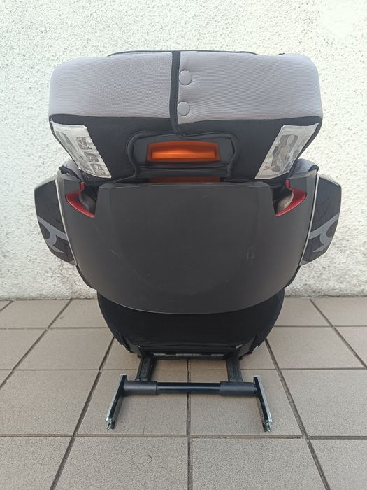 Cadeira Auto CYBEX Solution X2-Fix - Silver (Grupo 2/3) - marca recomendada pela DECO PROTESTE (com caixa original)
Solution X2-Fix