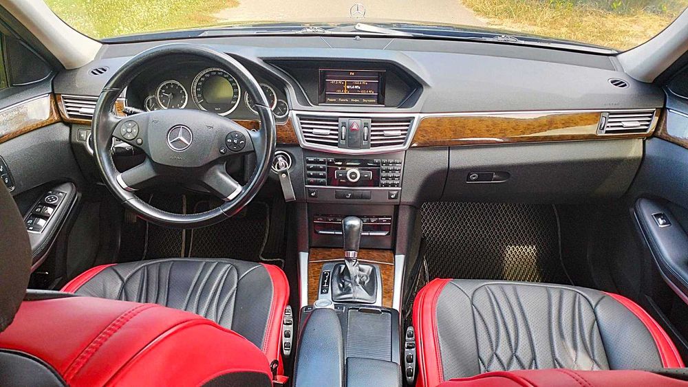 Mercedes-Benz E klass 20011р. АКПП, газ\бенз. відмінний стан.
