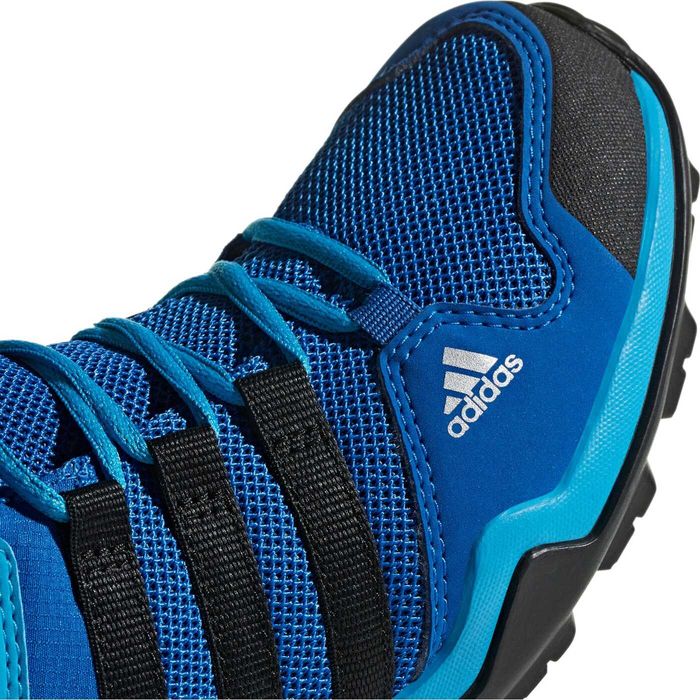 Взуття дитяче кросівки черевики Adidas terrex AX2R Mid зима осінь