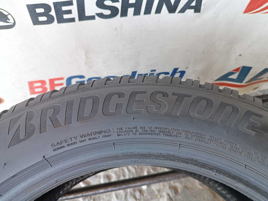 Зимові шини 225/55 R18 Bridgestone blizzak lm005 22рік