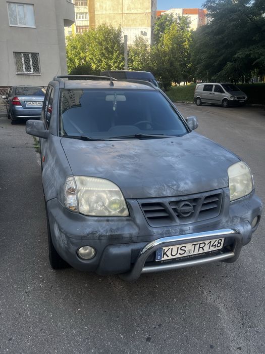 Nissan X-Trail T30