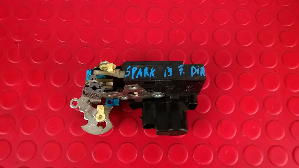 Fecho da Porta Frente Dto - 95975648 - CHEVROLET SPARK (M300)