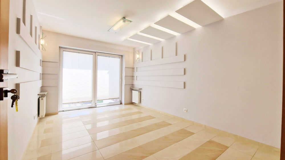 Radogoszcz - reprezentacyjny segment do wynajęcia / biuro - usługi