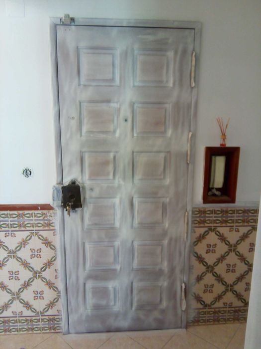 Pintor  interior e exterior limpezas impermeabilização isolamentos