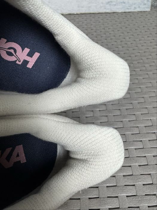 Hoka Arahi 8 кроссовки 42 размер беговые бежевые