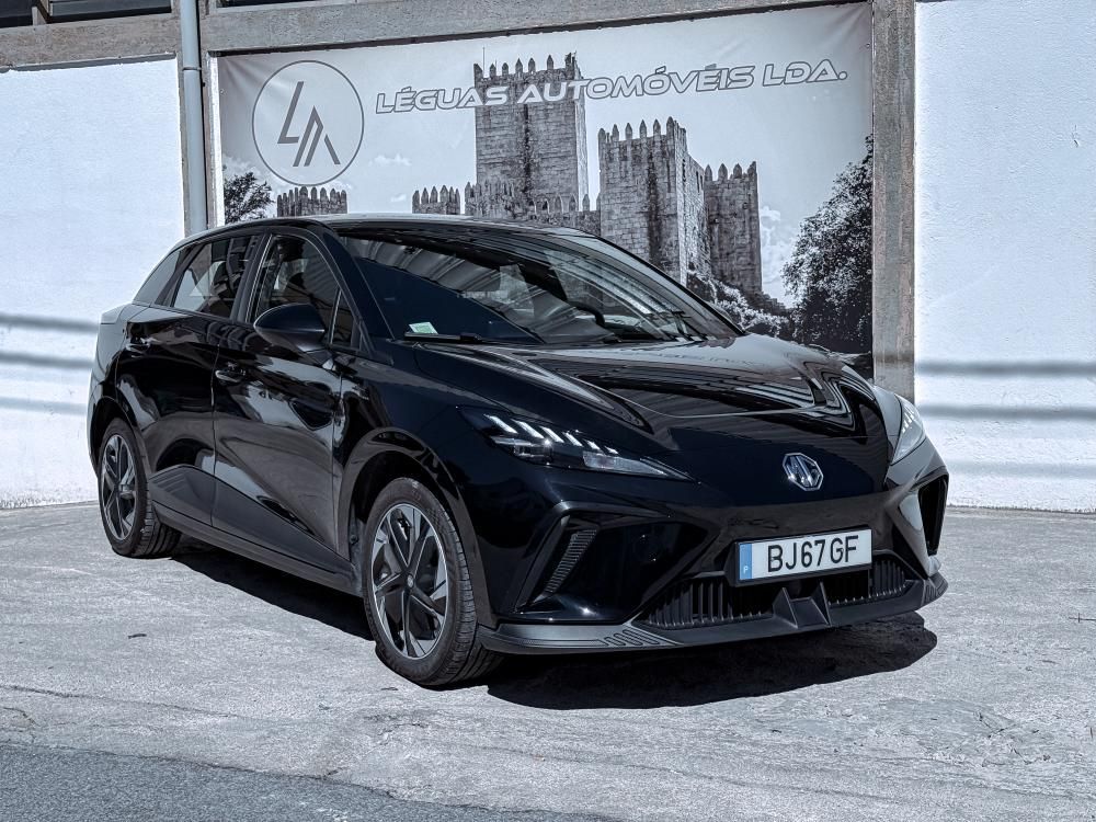 MG MG4 51 kWh Standard