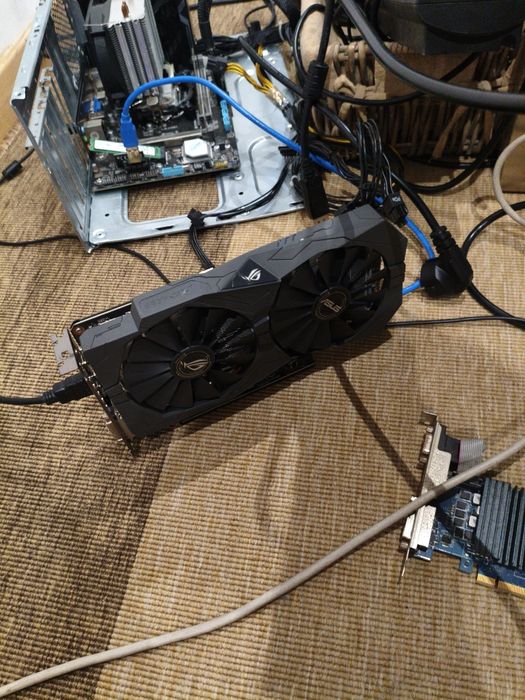 GTX 1050 2GB Strix Asus