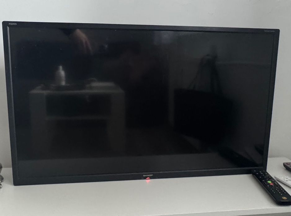 Telewizor SHARP 32 cale
