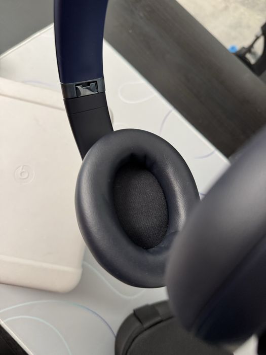 Auscultadores Bluetooth Beats by Dr. Dre Beats Studio Pro