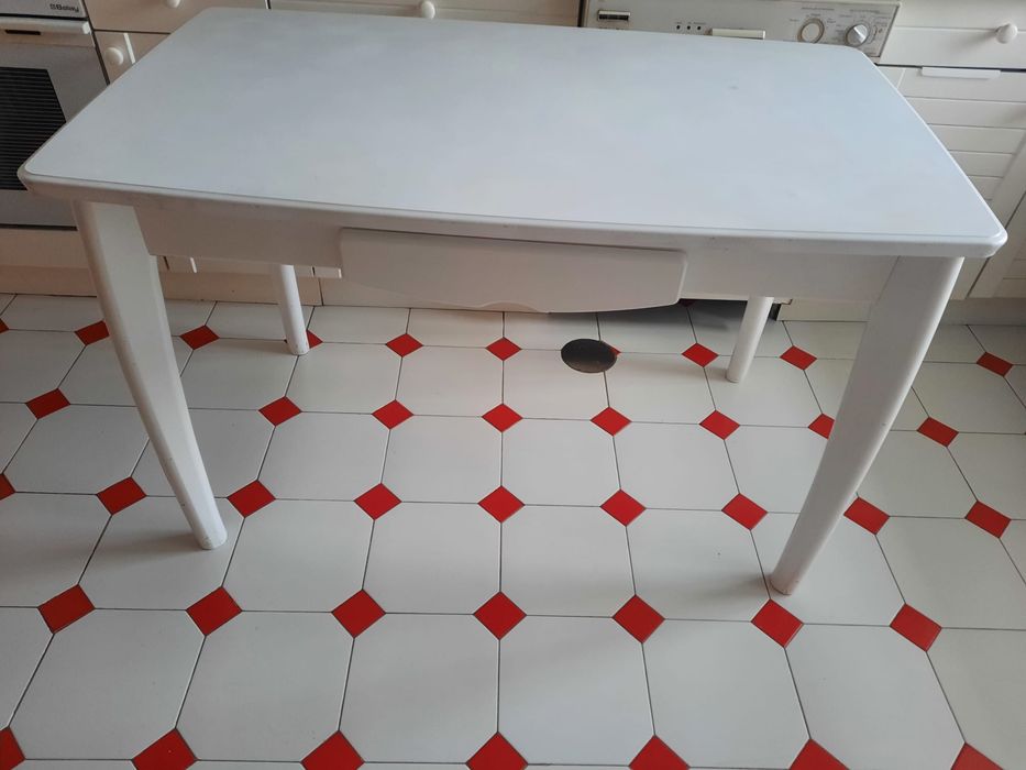 Mesa de cozinha madeira branca