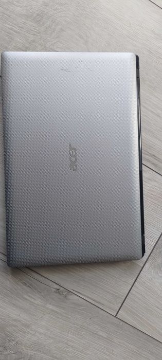 Acer Aspire 5741G i5-430M GeForce GT 320M