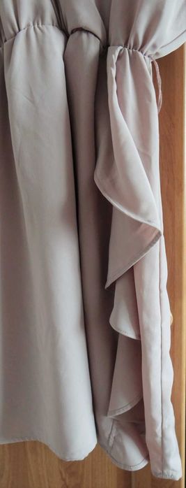 Sukienka falbanka H&M r. XS