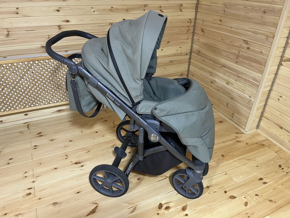 Дитяча коляска roan bass next