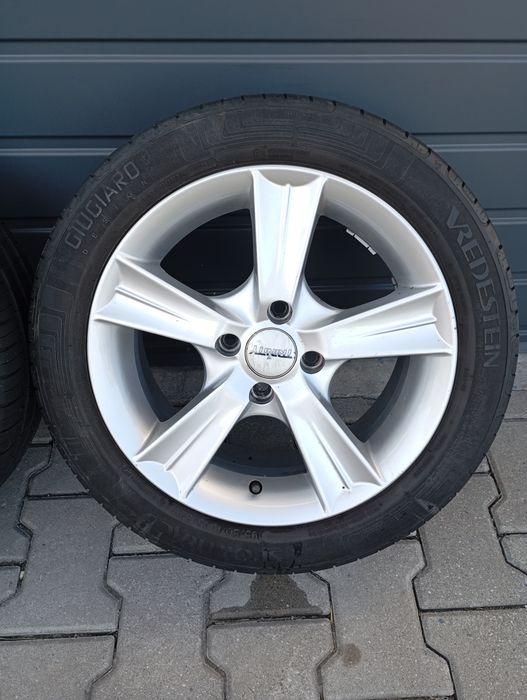 Komplet kół Opel Corsa 195/50/15 4x100 Letnie felgi Trinity