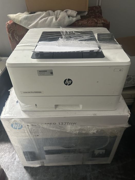 Продам принтер Hp M404dn