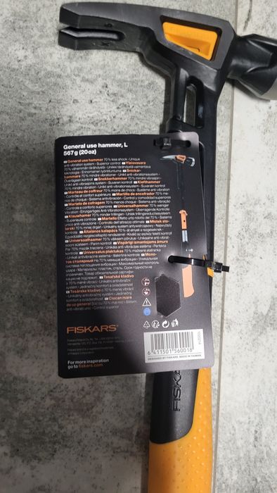 Młotek stolarski Fiskars L