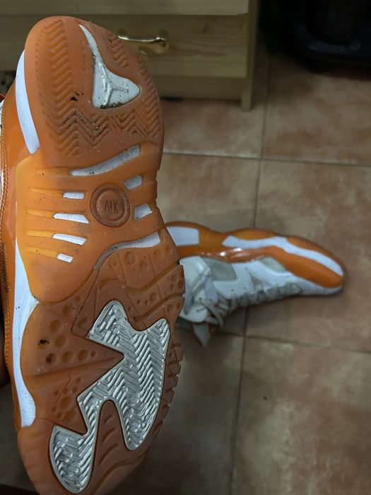 Jordan Two Trey Laranja n42,5