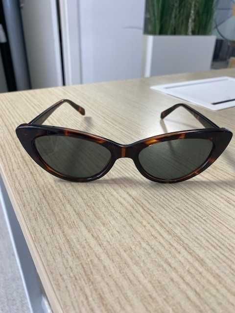 oculos de sol marca komono