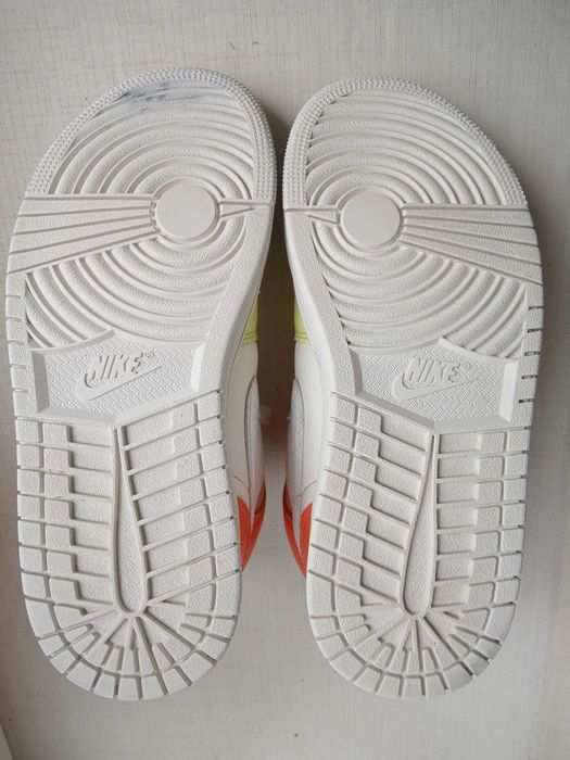 Buty Nike Air Jordan 1 Mid To My First Coach r 36