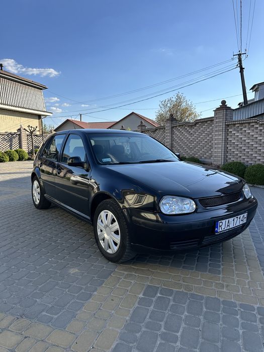 Wolkswagen Golf 4 2001рік 1.9TDI МКПП сів поїхав авто в Україні