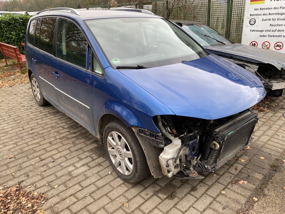 Капот Тоуран Рестайл Volkswagen Touran 2006-2010