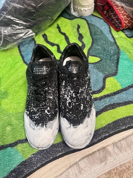 Maison Margiela Replica black