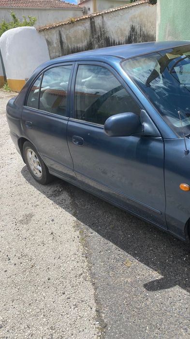 Carro Hyundai accent 5 portas