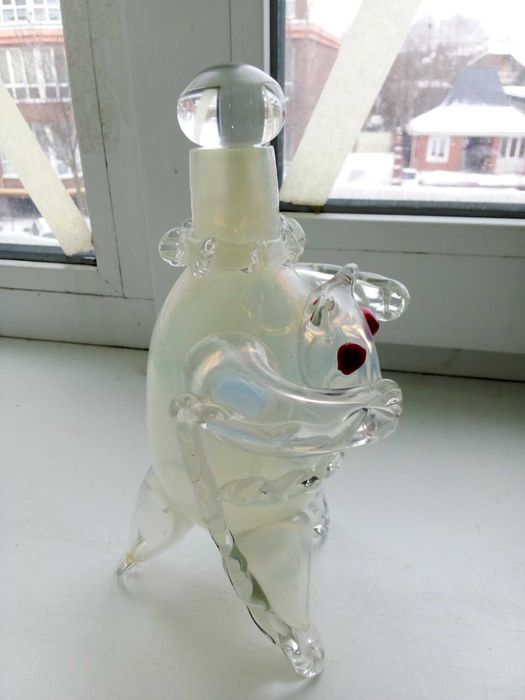 Штоф ведмідь  гутне  скло ЛКСФ