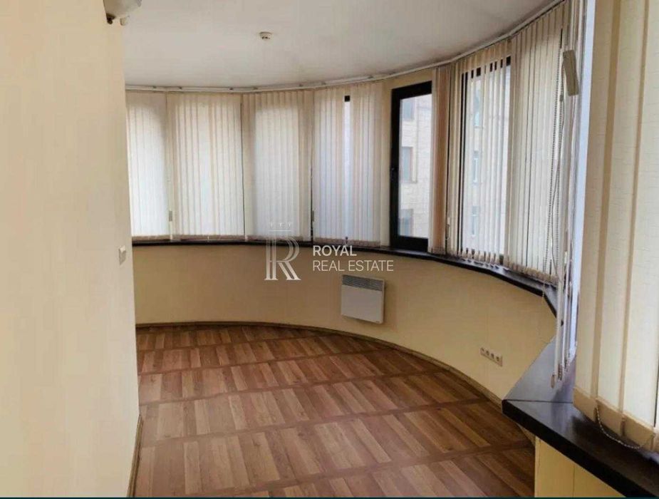 Продажа Офіс 3кім 135м2 Центр Гаражний Бокс м Хрещатик