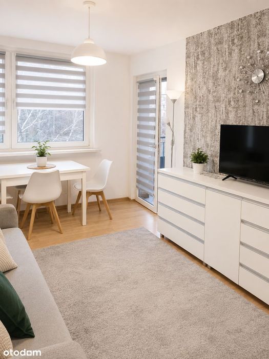 Komfortowe 2 pokojowe mieszkanie z balkonem
