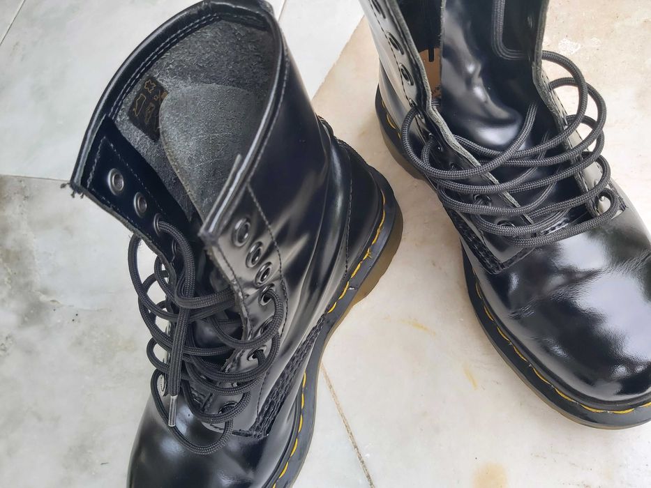Botas Dr. Martens . AirWair . Originais
