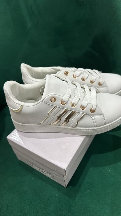 Sapatilhas tamanho 35