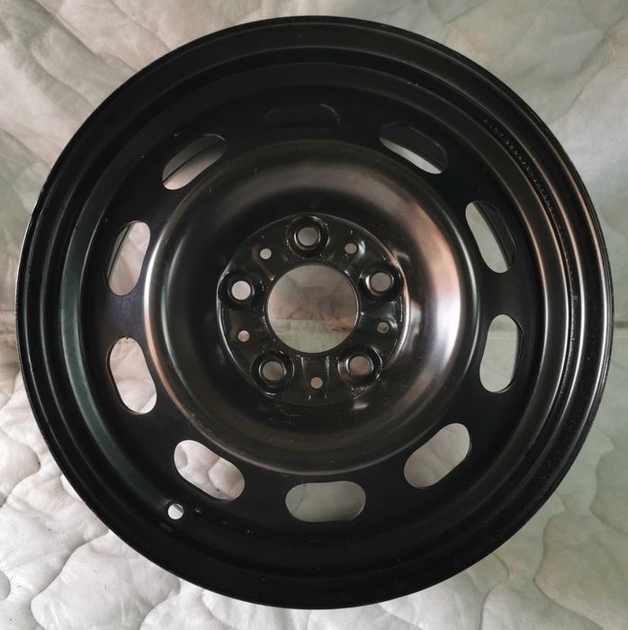 Felga stalowa 6,5Jx16 BMW seria 1 F20 F21 5x120 ET33 nowa