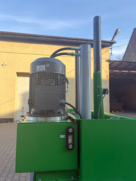 Belownica Prasa do papieru, kartonu i folii Ecobalers VB100