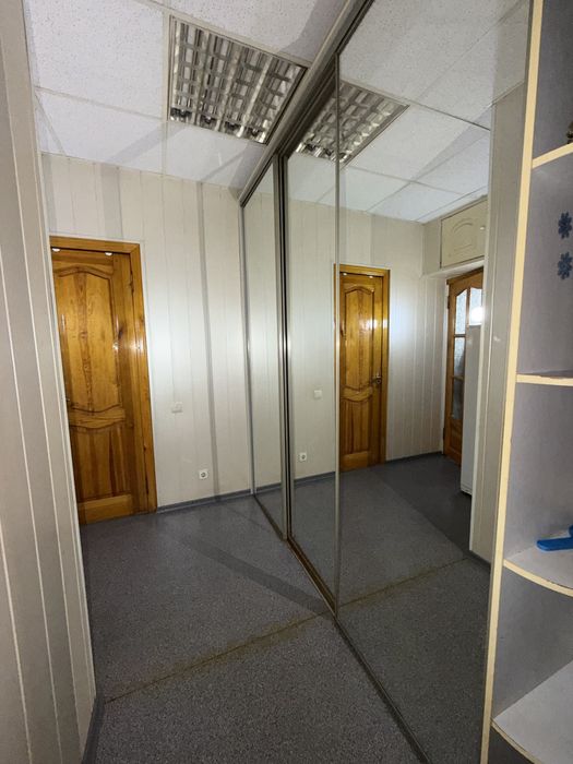 Двохкімнатна квартира, до центру 2 хв!