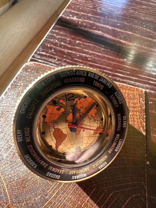 Zegarek biurkowy world time swiss made 17 jewels