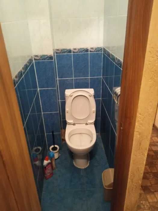 Терміново ! Здається 2 -кімнатна квартира р-н Балатону/ Шевченківський