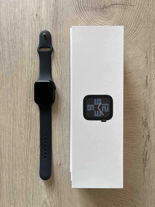 Apple Watch SE 2gen GPS + Cellular 44mm koperta z aluminium (północ)