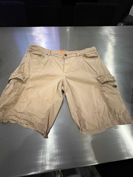 Calções Boss Cremes 54