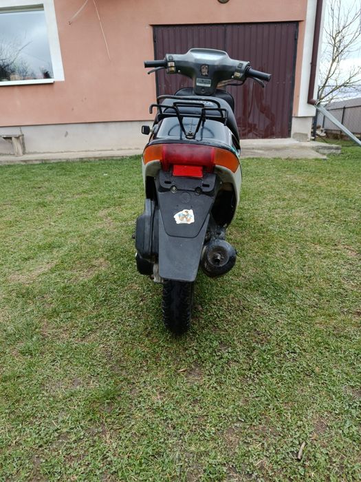 Продам скутер Honda Dio 18