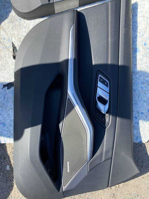 продам салон BMW G20