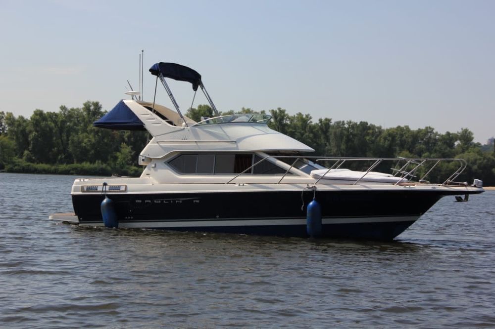 Продам яхту Bayliner 288 Discovery