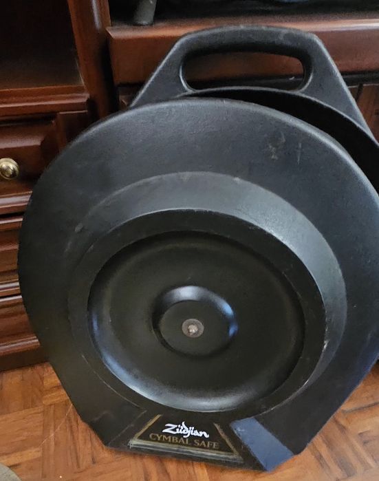 Conjuntos de pratos zildjian serie A com hardcase ziljian