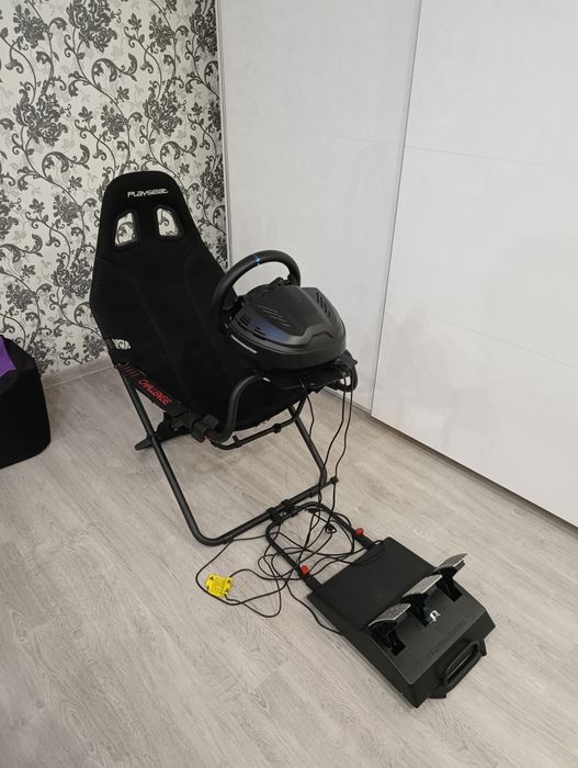 Thrustmaster T300 RS GT + Playseat Challenge | PS5/PS4/PC