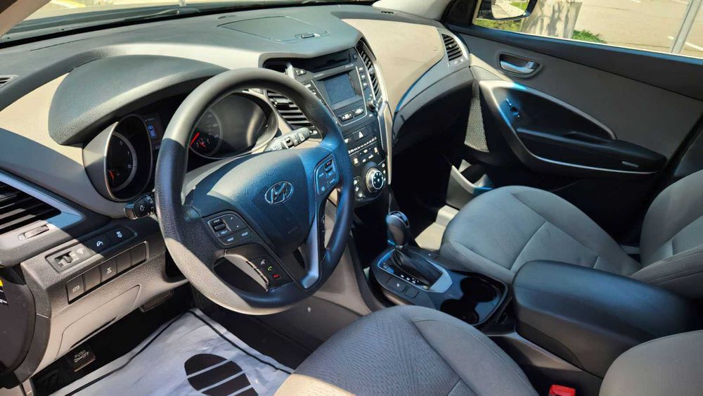 Hyundai Santa Fe Sport      2016