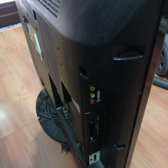 TV 32 polegadas Panasonic TX L32U10 E