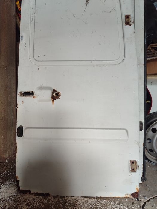 Задній двері спрінтер 903 вис.