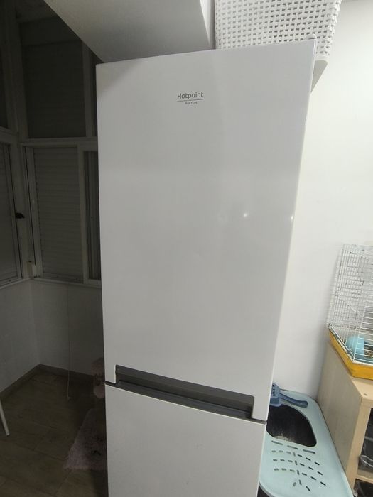 Maquina de lavar e frigorífico