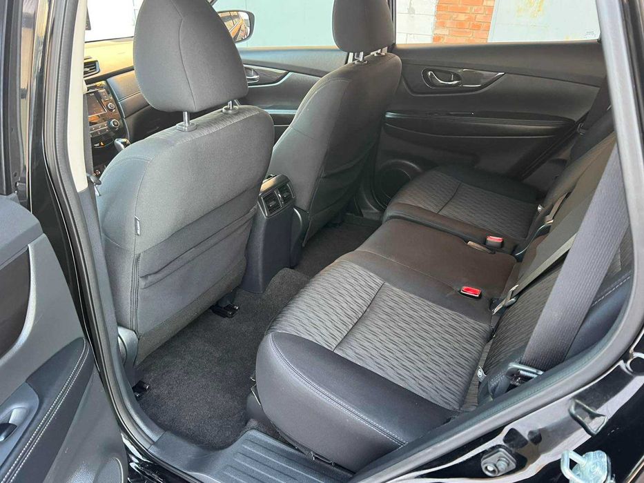 Ніссан Рог в гарному стані