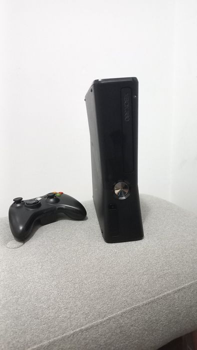 Xbox 360 modelo slim